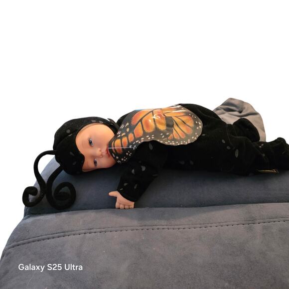 Vintage Anne Geddes Monarch Butterfly Collectors Baby Doll 16" Awake - Picture 1 of 5